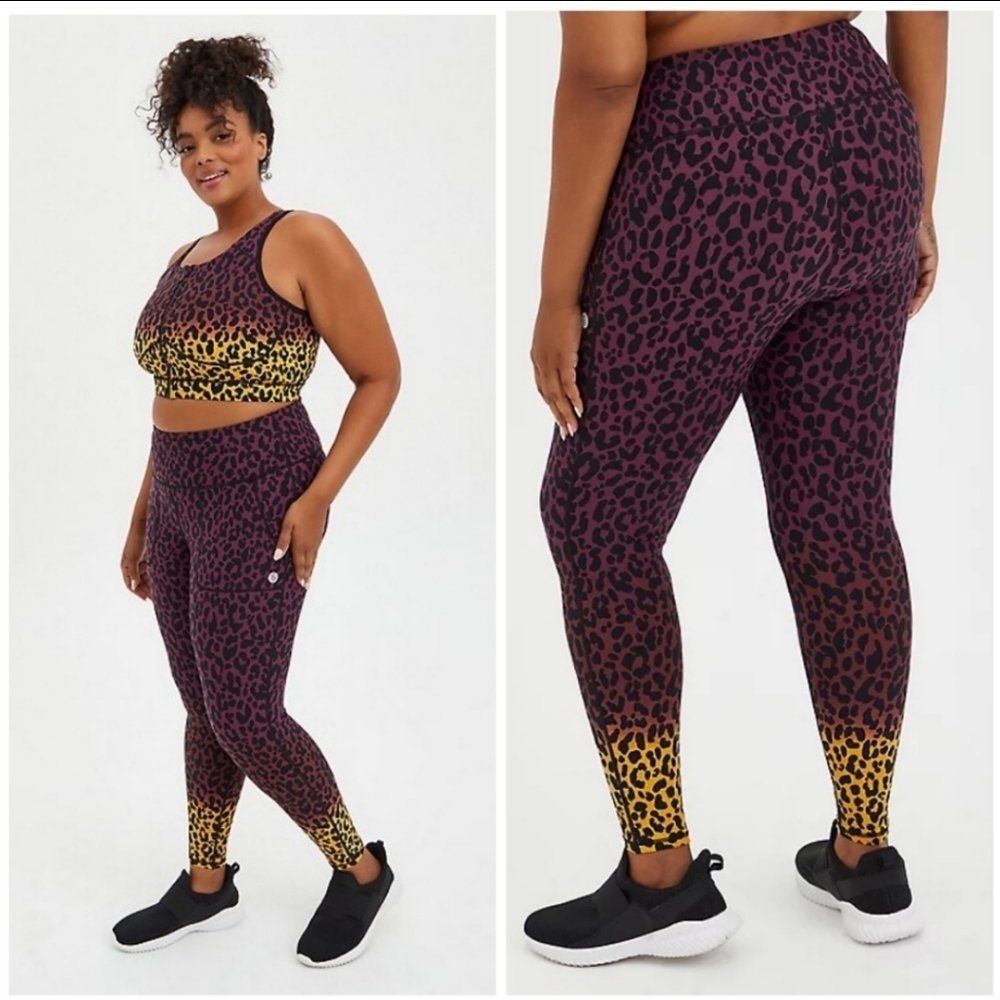 TORRID animal print leggings 5X